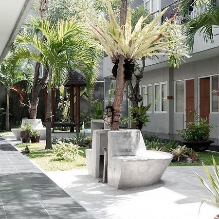 Seruni Guest House เดนปาซาร์ ภายนอก รูปภาพ