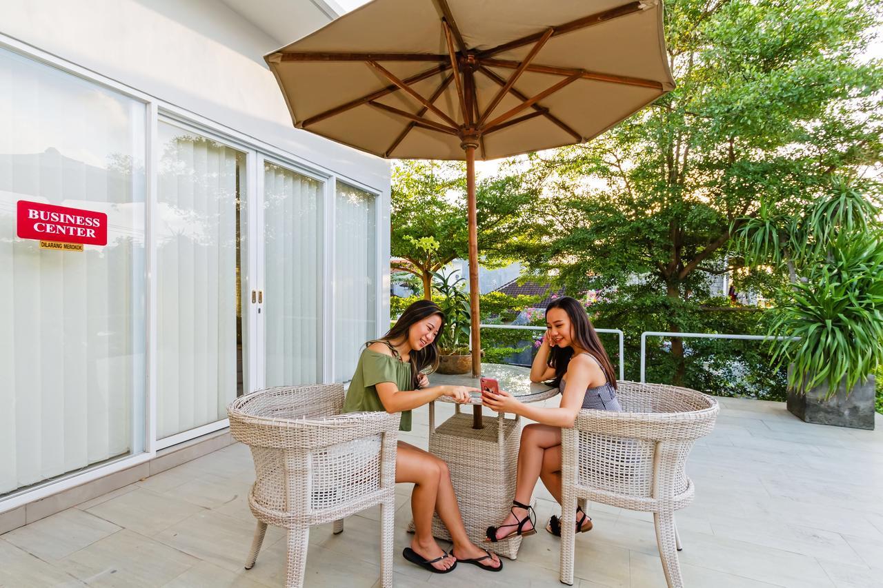 Seruni Guest House เดนปาซาร์ ภายนอก รูปภาพ